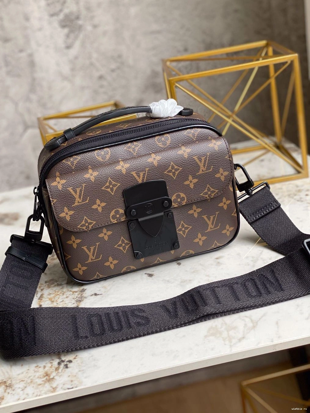 WIS LOUIS VUITTON S LOCK MESSENGER 0721